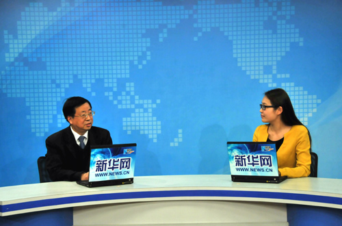 郝振?。? /></p>
</div>
</td>
<td width=