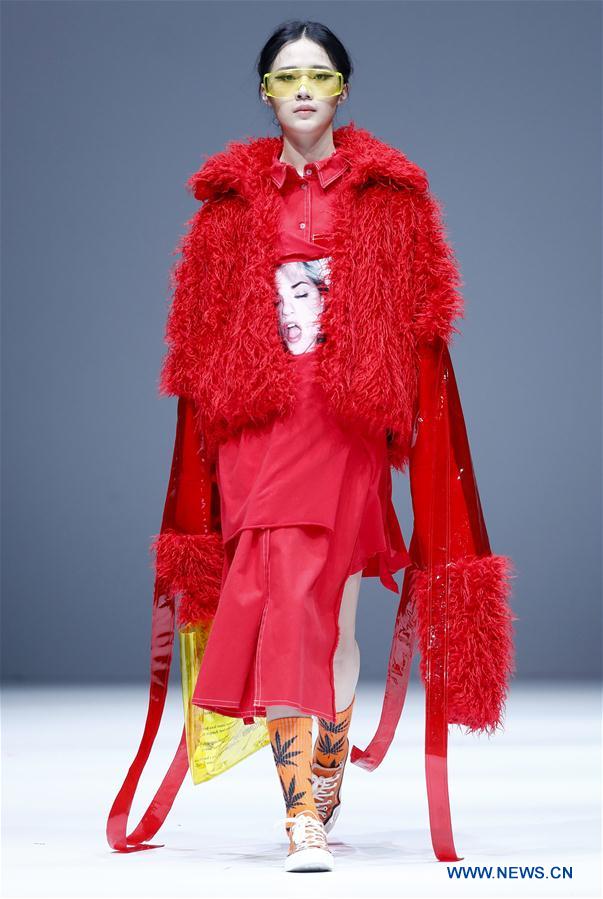 CHINA-BEIJING-GRADUATE FASHION WEEK (CN)