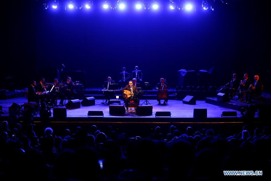 LEBANON-BEIRUT-SINGER-LUTFI BOUCHNAK-PERFORMANCE