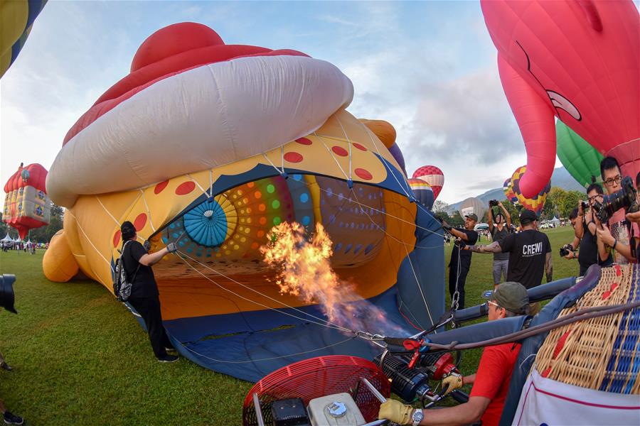 MALAYSIA-PENANG-HOT AIR BALLOON FESTIVAL