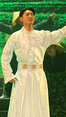 楊慶兵：洗凈塵埃是芳華，百味人生茶道間