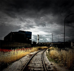 湘鄂情跨界“押寶”環(huán)保業(yè)能否解燃眉之急？