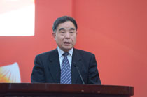 全國人大教科文衛(wèi)委員會主任委員、清華大學(xué)新聞出版學(xué)院院長柳斌杰致辭