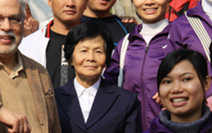 中國(guó)科學(xué)院院士、歸僑鄭守儀