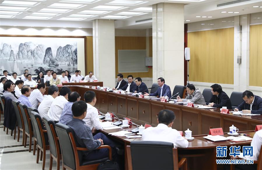 9月21日，中宣部在北京召開中央媒體駐外機(jī)構(gòu)外宣工作座談會。中共中央政治局委員、中央書記處書記、中宣部部長劉奇葆出席座談會并講話。新華社記者 謝環(huán)馳 攝 