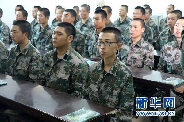 （十九大時光·圖文互動）（1）青春，在夢想的引領(lǐng)下飛揚——來自基層蹲點現(xiàn)場的報道