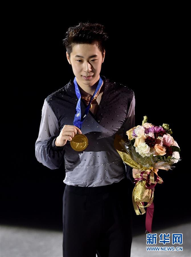 (新華全媒頭條·圖文互動)(7)同筑冰雪強國夢——寫在中國冬奧健兒出征前夕