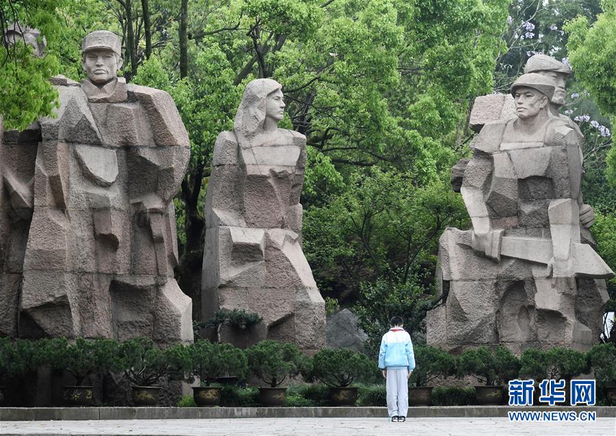 （新華全媒頭條·圖文互動(dòng)）（5）以法律的名義，捍衛(wèi)英烈榮光－－聚焦英雄烈士保護(hù)法誕生