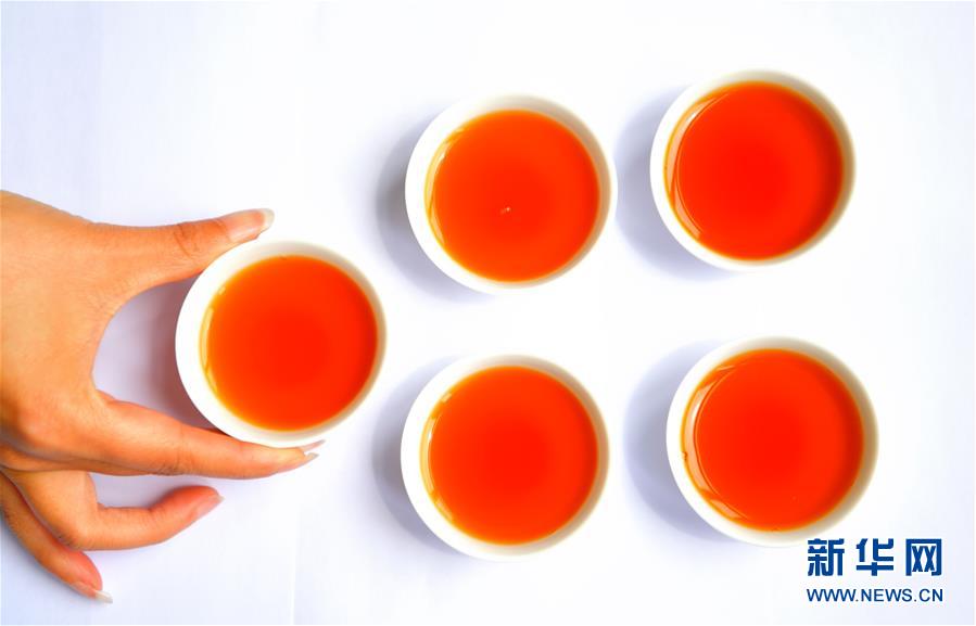 #(社會(huì))(1)人間至味“冷后渾”