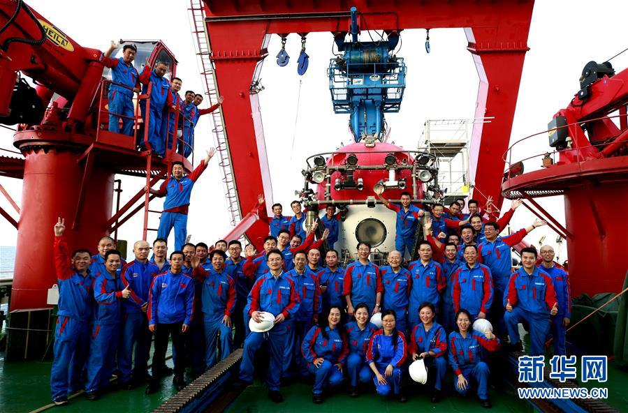 (圖文互動)(1)我國“南海深部計劃”西沙深潛航次在南海獲得重要發(fā)現(xiàn)