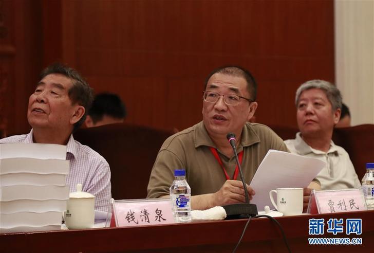 （弘揚(yáng)民族精神、奮斗精神·圖文互動）“核心技術(shù)只能一步一個腳印干出來”——記中國高鐵領(lǐng)軍人物之一賈利民