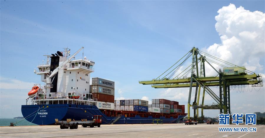 （新華全媒頭條·圖文互動）（6）特稿：深化周邊友好　共促亞太繁榮——寫在習(xí)近平主席出席亞太經(jīng)合組織第二十六次領(lǐng)導(dǎo)人非正式會議，對巴布亞新幾內(nèi)亞、文萊和菲律賓進行國事訪問并在巴新同建交太平洋島國領(lǐng)導(dǎo)人會晤之際