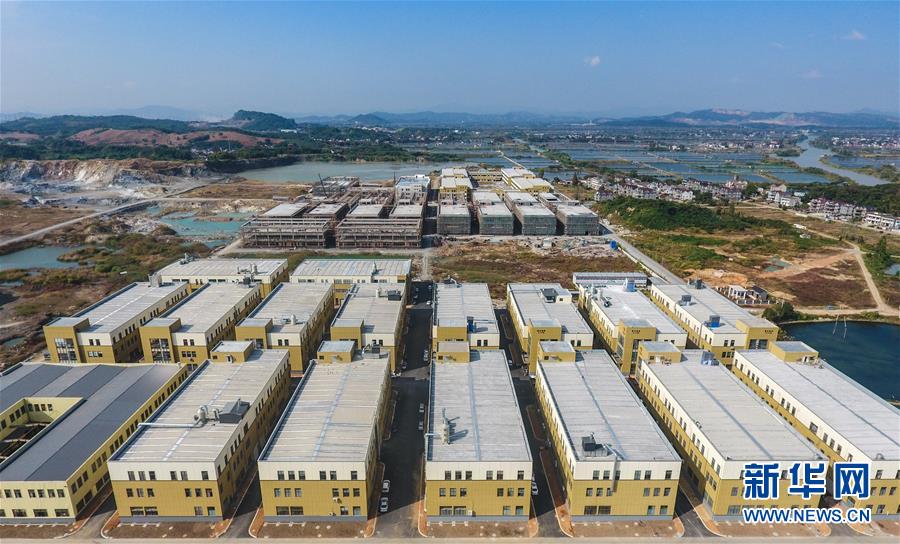 (在習(xí)近平新時(shí)代中國特色社會主義思想指引下·慶祝改革開放40周年·協(xié)調(diào)發(fā)展)(新華全媒頭條·圖文互動)(5)協(xié)調(diào)發(fā)展:奏響全面建成小康社會交響曲