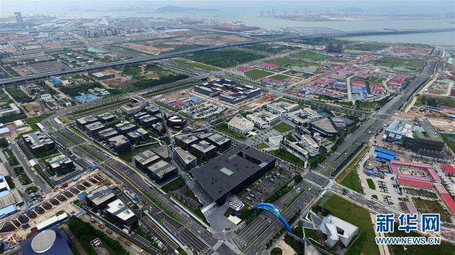 （新華全媒頭條·圖文互動(dòng)）（2）關(guān)鍵抉擇，必由之路——獻(xiàn)給中國改革開放40周年