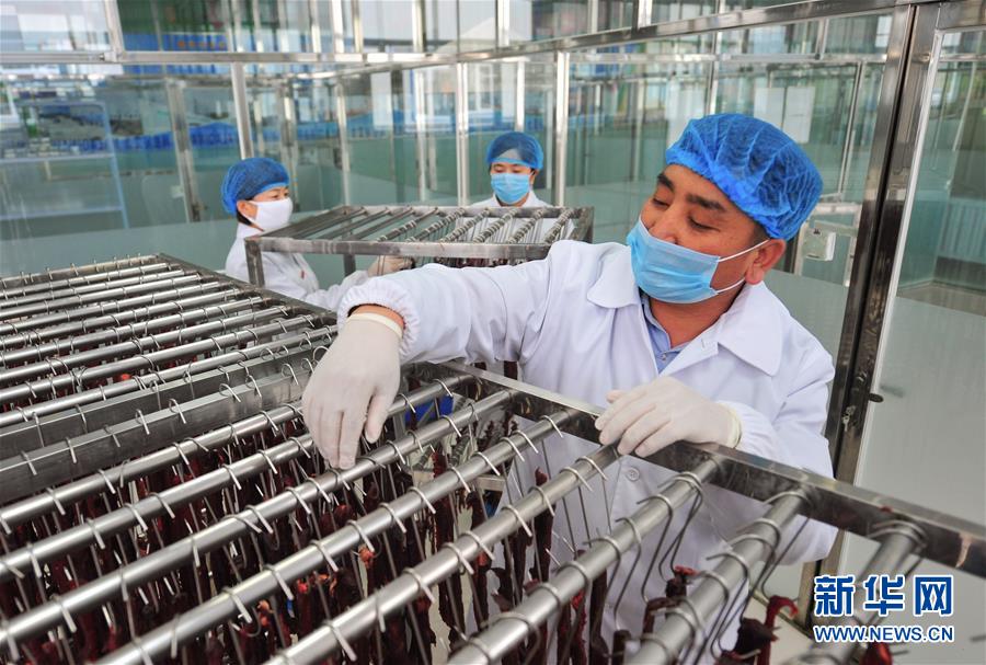 (奮進(jìn)新時代·迎接兩會)(3)共享發(fā)展——向共同富裕方向穩(wěn)步前進(jìn)