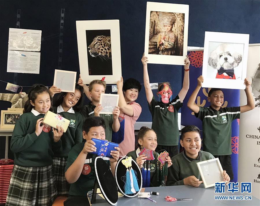 （兩會·基層代表履職故事）（5）全國人大代表孫艷玲：做好非遺事業(yè)，讓古老技藝活起來