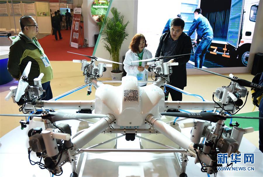 (新華全媒頭條·圖文互動)(4)奮力開創(chuàng)新局——貫徹習(xí)近平總書記重要講話精神推動?xùn)|北全面振興述評之一