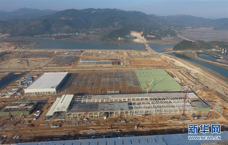 （新華全媒頭條&middot;迎接兩會(huì)特別報(bào)道&middot;圖文互動(dòng)）（9）奮進(jìn)，向著第一個(gè)百年奮斗目標(biāo)&mdash;&mdash;寫在2019年全國(guó)兩會(huì)召開之際