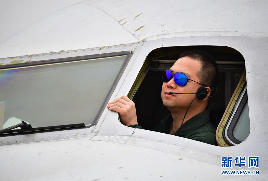 (新華全媒頭條·圖文互動(dòng))(7)試飛60年 鋪就中國通天路