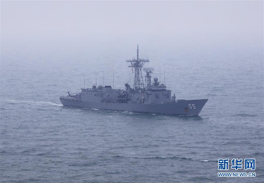 (新華全媒頭條·人民海軍70年·圖文互動(dòng))(13)奏響新時(shí)代海上和平樂(lè)章——人民海軍成立70周年海上閱兵活動(dòng)紀(jì)實(shí)