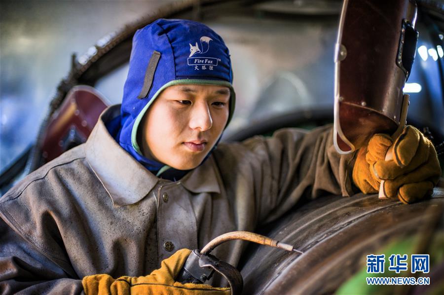 （新華全媒頭條·愛(ài)國(guó)情 奮斗者·圖文互動(dòng)）（3）以青春之我，創(chuàng)青春中國(guó)——寫(xiě)在五四運(yùn)動(dòng)100周年之際