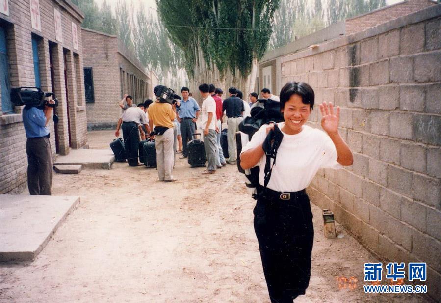 (新華全媒頭條·圖文互動)(2)大漠小城的別樣青春——記內(nèi)地青年學子扎根新疆且末教書育人