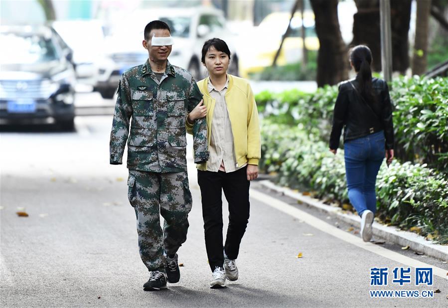 (時(shí)代先鋒·圖文互動(dòng))(6)新時(shí)代最可愛的人——記陸軍某掃雷排爆大隊(duì)英雄戰(zhàn)士杜富國