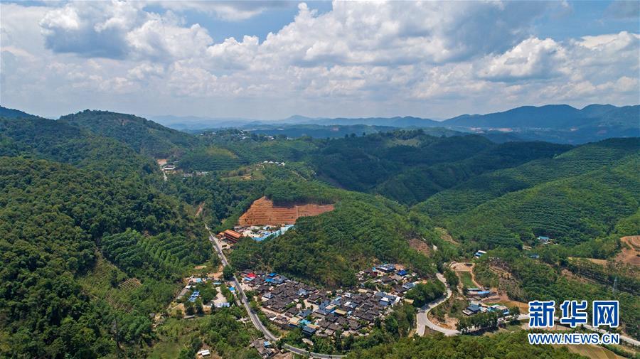 (圖文互動(dòng))(1)從“最后定族”到“率先脫貧”——我國(guó)第56個(gè)民族基諾族脫貧記事