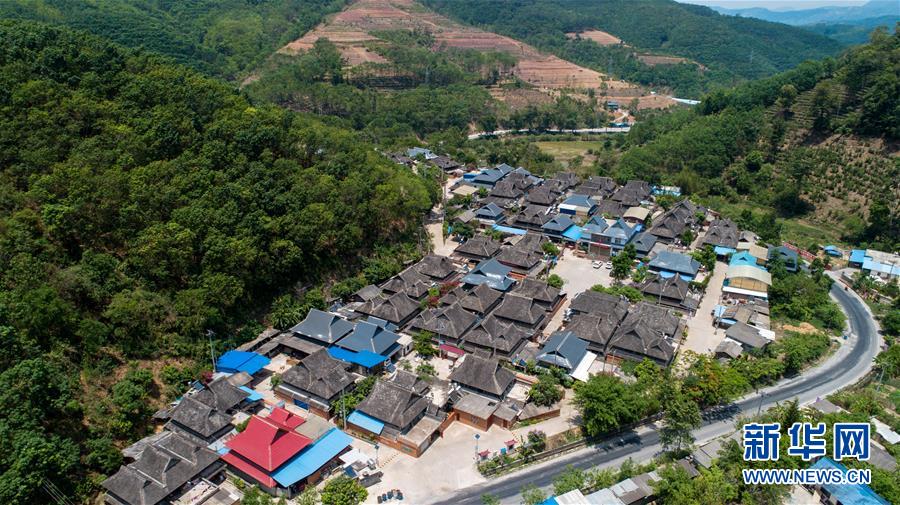 (圖文互動(dòng))(8)從“最后定族”到“率先脫貧”——我國(guó)第56個(gè)民族基諾族脫貧記事