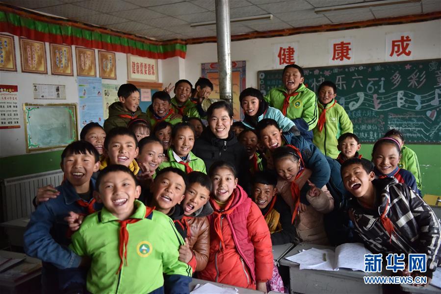 （不忘初心、牢記使命&middot;圖文互動）（3）青春之花綻放五千米云端&mdash;&mdash;記扎根海拔最高縣小學(xué)教師夫妻杜安東、曹曉花