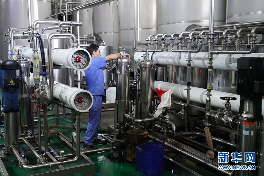 （在習近平新時代中國特色社會主義思想指引下——新時代新作為新篇章·總書記關(guān)心的百姓身邊事·圖文互動）（1）大污染變身“大寶藏”：治理畜禽糞污，他們這樣干！