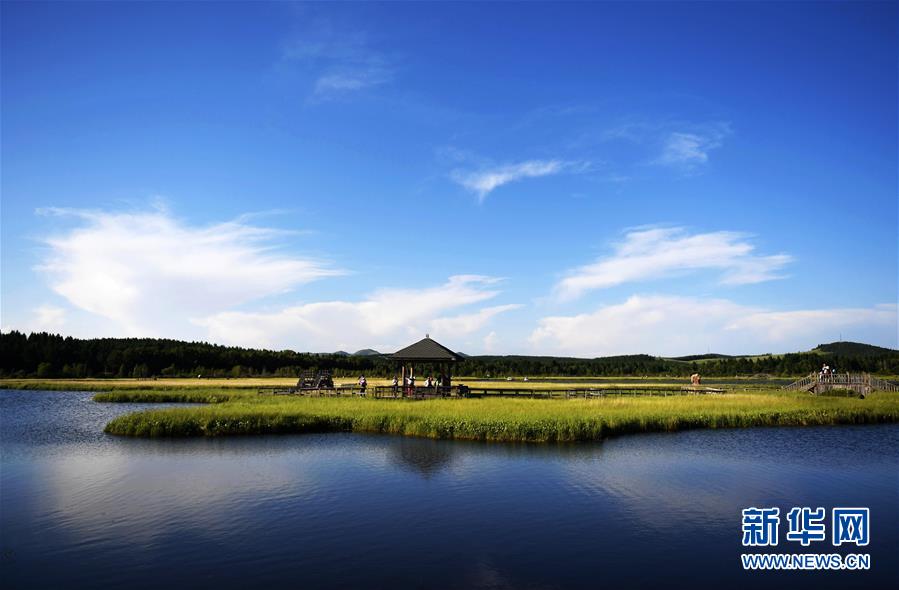 (壯麗70年·奮斗新時代——共和國發(fā)展成就巡禮·圖文互動)(6)人民至上的生動實踐——共和國民生發(fā)展成就巡禮