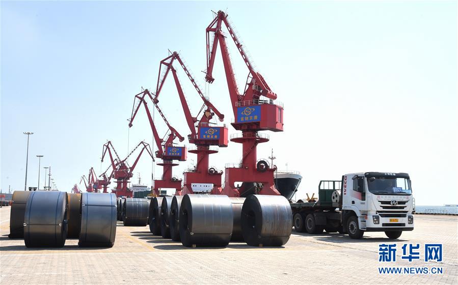 (新華全媒頭條·圖文互動(dòng))(7)百年首鋼 百煉成鋼——從鋼鐵強(qiáng)國(guó)“夢(mèng)工廠”到改革轉(zhuǎn)型“排頭兵”