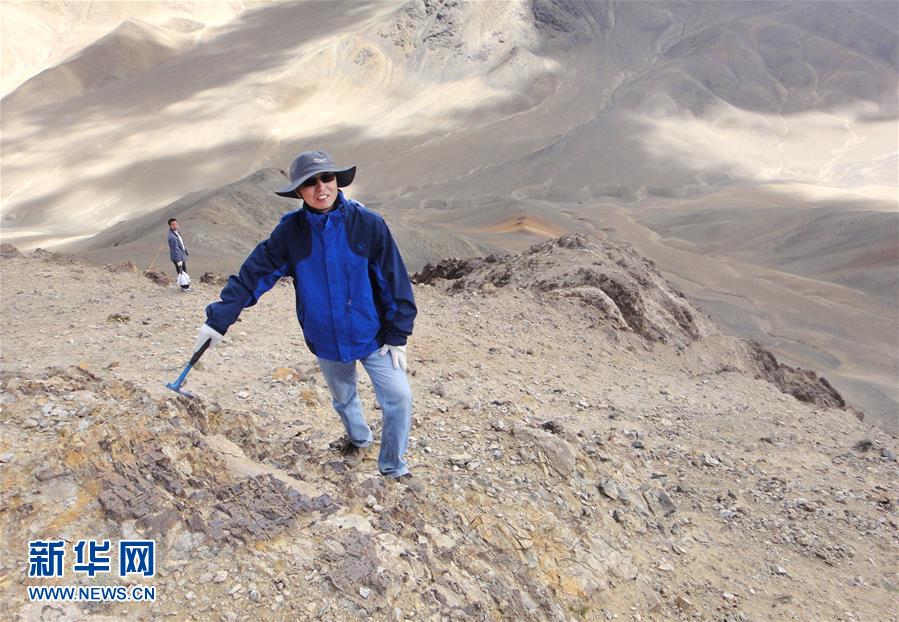 (新華全媒頭條·圖文互動(dòng))(3)迸發(fā)生命的無限熾熱——構(gòu)造地質(zhì)學(xué)家李德威的赤子之歌