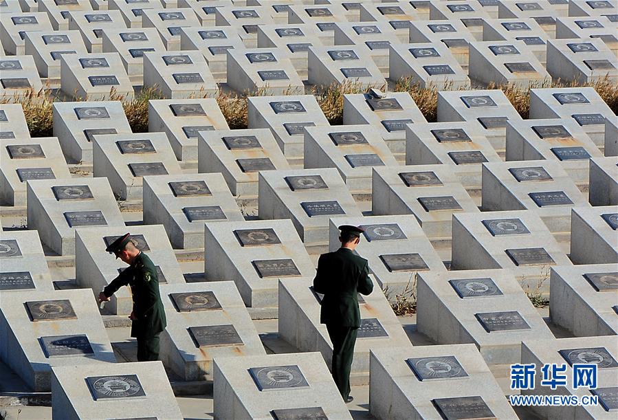 （圖文互動）（7）為了“中國號”巨輪揚帆遠航——中國共產(chǎn)黨領(lǐng)導下的人民軍隊忠于祖國、服務人民啟示錄