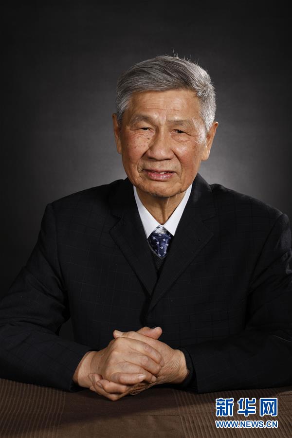 (今日關(guān)注·科技獎勵大會·圖文互動)(1)曾慶存:勇攀氣象科學(xué)之巔,他讓天氣預(yù)報越來越精準(zhǔn)