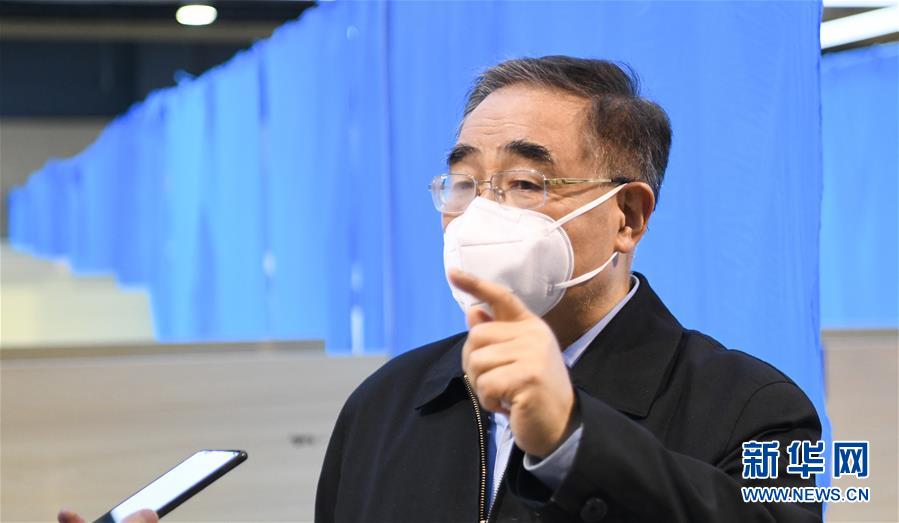 （新華全媒頭條·圖文互動）（6）一鼓作氣，不勝不休！——寫在疫情防控阻擊戰(zhàn)的關(guān)鍵時刻