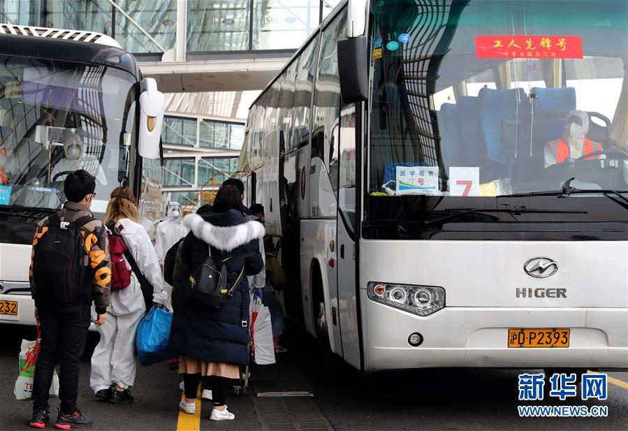 (聚焦疫情防控)上海自3月26日18時(shí)起對入境來滬人員實(shí)施為期14天的隔離健康觀察