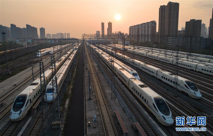 （新華全媒頭條&middot;圖文互動）（6）武漢重啟，不負春天&mdash;&mdash;寫在武漢&ldquo;解封&rdquo;之際