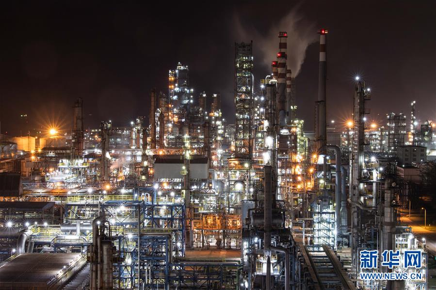 (新華全媒頭條·圖文互動)(5)牢記囑托揚風(fēng)帆——海南全面深化改革開放兩年間