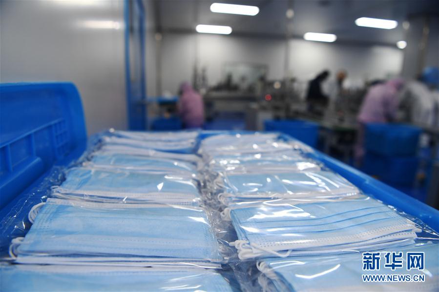 (聚焦復(fù)工復(fù)產(chǎn)·圖文互動)(3)新疆阿拉山口積極復(fù)工復(fù)產(chǎn)