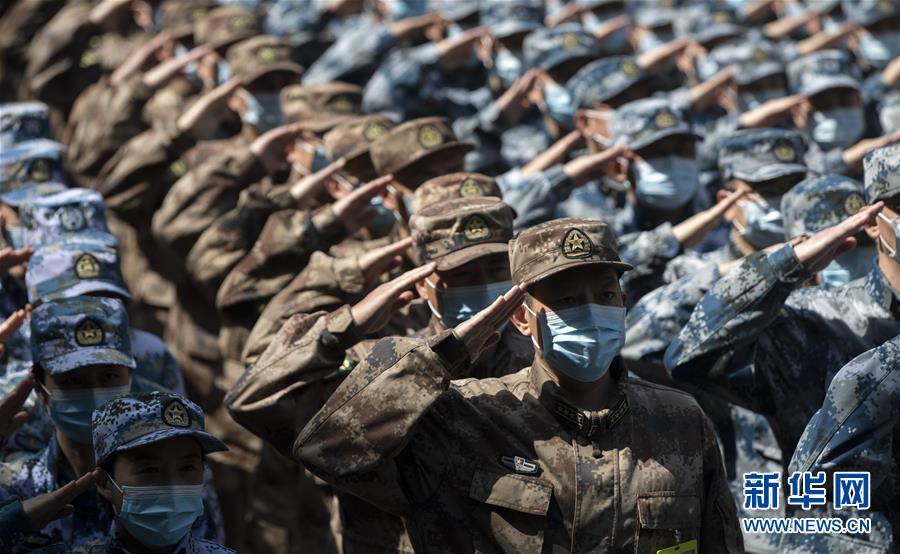 (新華全媒頭條·圖文互動)(6)江城“歸來” 不負(fù)韶華——武漢“解封”半月記