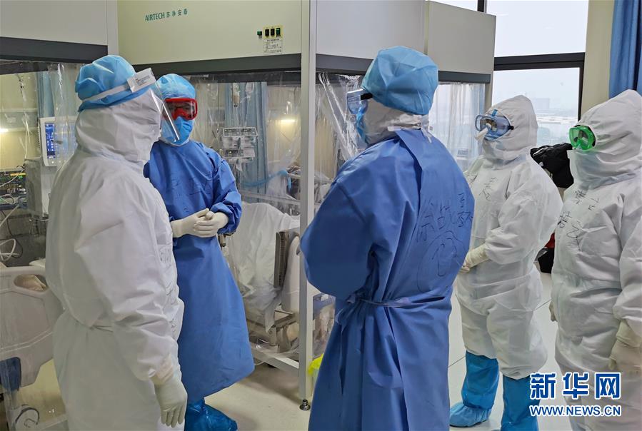 (一線抗疫群英譜·圖文互動(dòng))(2)張正良:“我們完成了自己的使命”