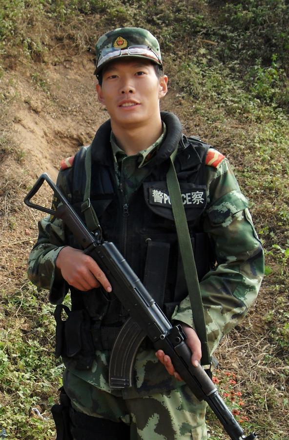 (為了民族復(fù)興·英雄烈士譜·圖文互動(dòng))張楠:忠誠(chéng)衛(wèi)士 青春無(wú)悔