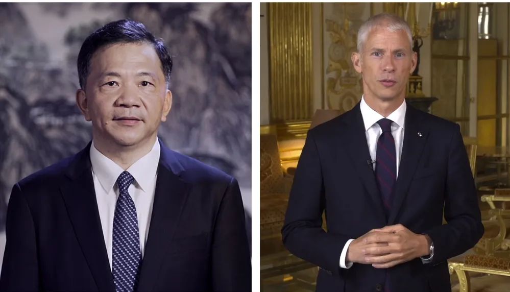 中宣部副部長(zhǎng)，中央廣播電視總臺(tái)臺(tái)長(zhǎng)、  總編輯慎海雄與法國(guó)文化部部長(zhǎng)弗蘭克&middot;里斯特  共同宣布項(xiàng)目啟動(dòng)