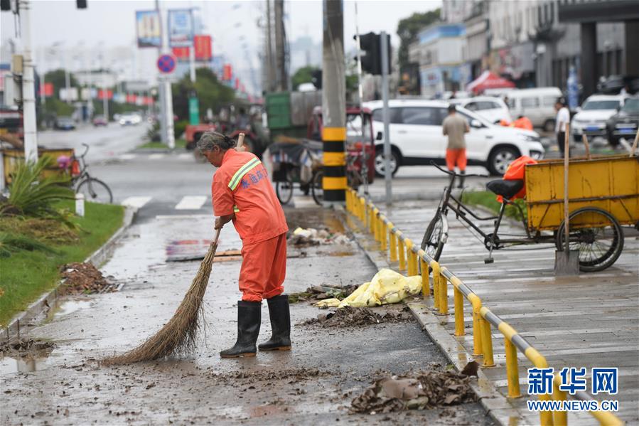 (防汛抗洪·圖文互動(dòng))(7)為了讓我們的城市不停擺——汛情下的千年古城安徽歙縣直擊