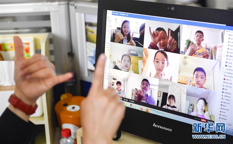 (新華全媒頭條·圖文互動)(17)“美麗的中國夢屬于你們”——以習(xí)近平同志為核心的黨中央關(guān)心少年兒童工作紀(jì)實