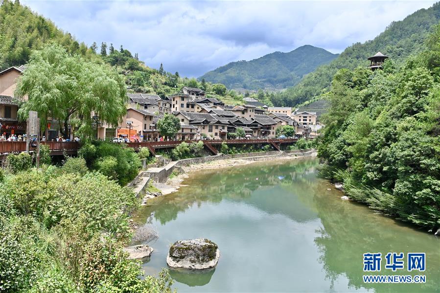 (新華全媒頭條·走向我們的小康生活·圖文互動(dòng))(1)弱鳥先飛今翱翔——閩東寧德振興啟示錄