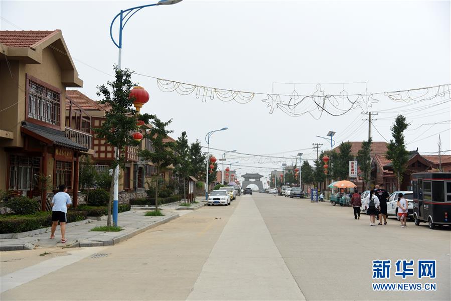 (走向我們的小康生活·圖文互動(dòng))(3)長(zhǎng)島漁民的扇貝喜事:從請(qǐng)客求人買到供不應(yīng)求