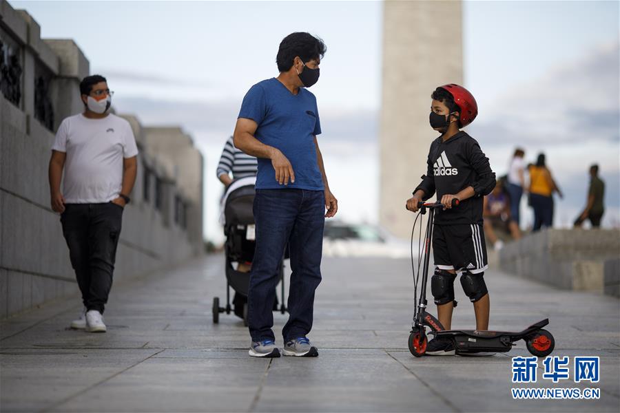 (國(guó)際疫情)(2)約翰斯·霍普金斯大學(xué):美國(guó)新冠死亡病例超17萬(wàn)例